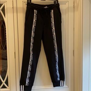 Adidas Cuff Pant Jogger, size S